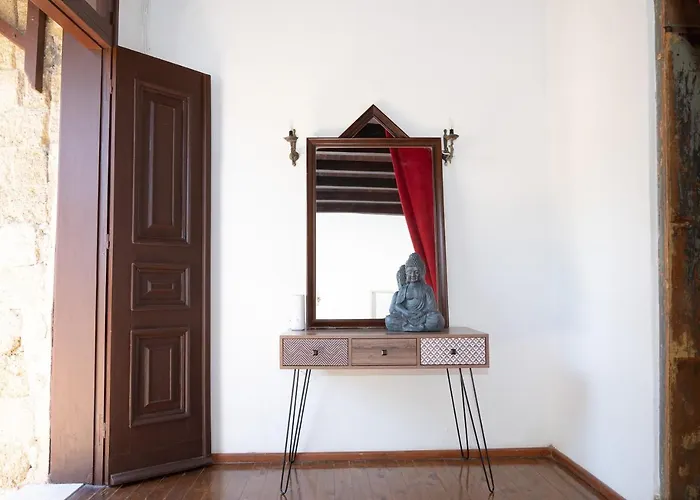 Villa Valia - Old Town Suites
